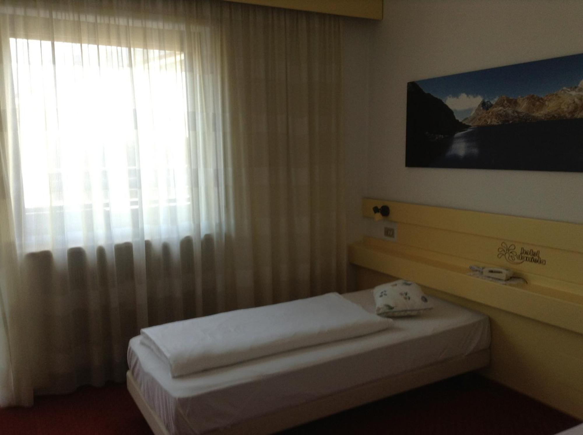 Hotel Daniela Merano Luaran gambar
